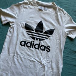 Unisex Adidas Shirt- Size XS