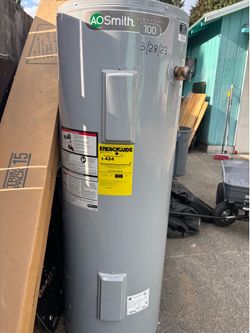 Hot water heater
