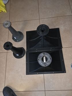 Jbl horns and throats