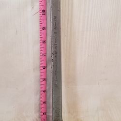 @CHV.  VINTAGE Fremont USA Wrench 1-1/8 -  7/8  For Arts And Crafts Or Collectible 