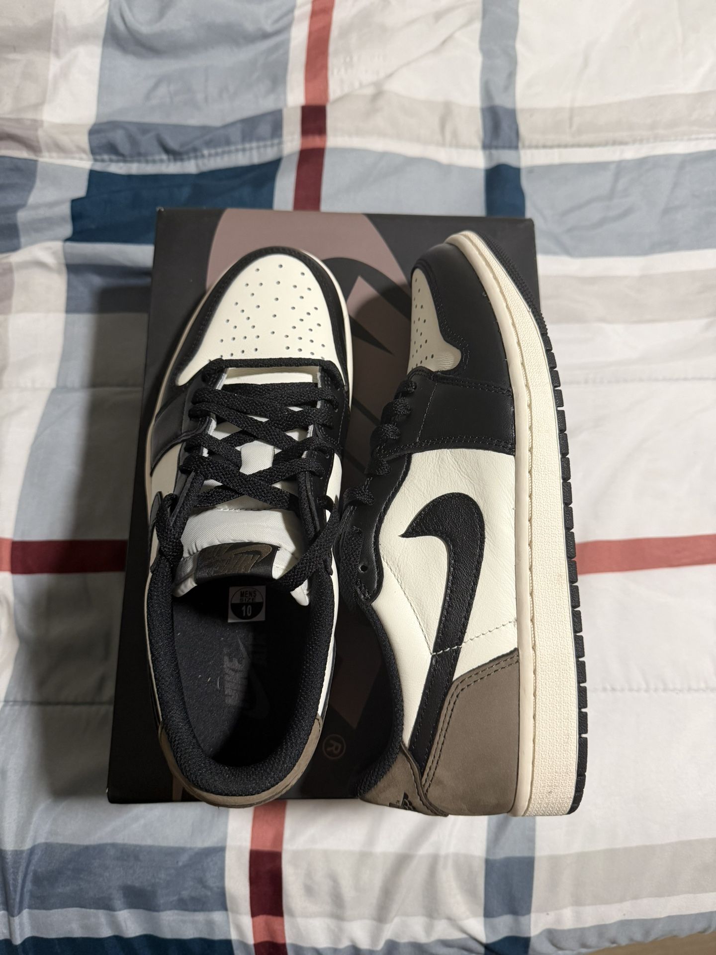 Jordan 1 Low