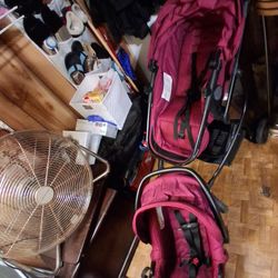 Children's stroller must pick up