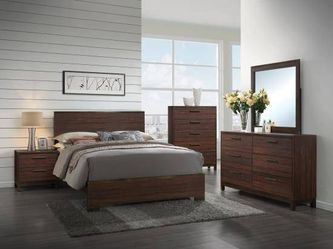 4PC QUEEN BEDROOM SET: QUEEN BED FRAME, DRESSER, MIRROR, NIGHTSTAND--RUSTIC TOBACCO