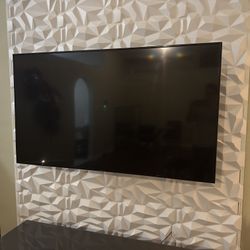 65" Samsung Smart Tv