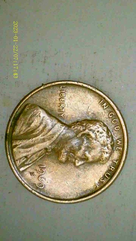 Rare Lincoln Pennies And 10 cent EUROPEAN COIN