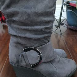 Top Moda High Gray Boots Size 6 1/2