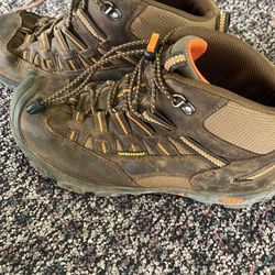 Keen Waterproof Hiking Boots Youth Size 4