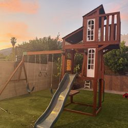 Backyard Playground Set For Kid