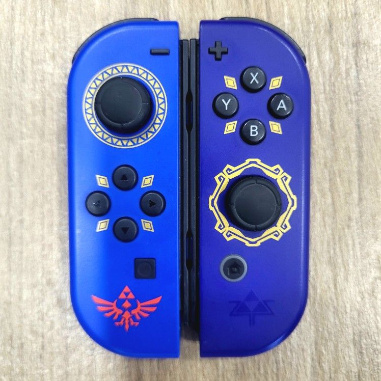 Original Nintendo Switch/OLED/Lite Wireless Joycons Controllers The Legend of Zelda: Skyward Sword HD Edition Blue