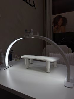Nail Tech Half Moon Lamp