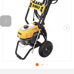 New In Box Dewalt DWPW 2400 Pressure Washer Electric