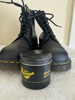 Dr Martens Men’s Boots / Sz 9
