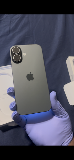 iPhone 17 Brand New