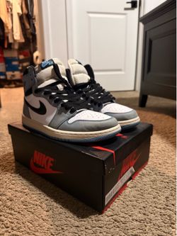 Jordan 1 UNC