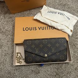 Louis Felicie Pochette 