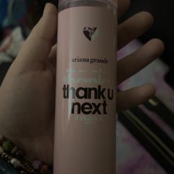 Ariana Grande Perfume 