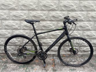Specialized Sirrus Comp Disc bike