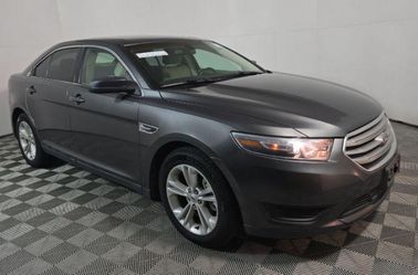 2016 Ford Taurus