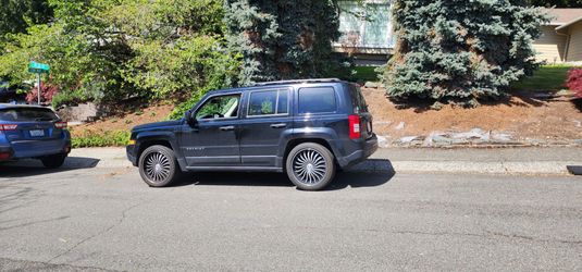 Jeep patrio 2017. 152.000 miles