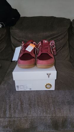 Nike kobe team red 2026 edition size 9 brand new