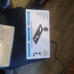 Anker Apple Wireless Folding Charger