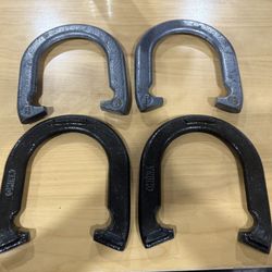 Lot of 4 new steel horseshoes