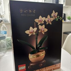Botanical LEGO set