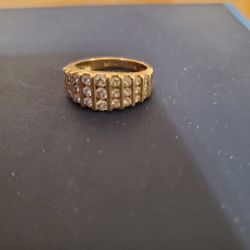 Pretty Gold Plated Ring Size 6 With Cz Diamonds 💎 