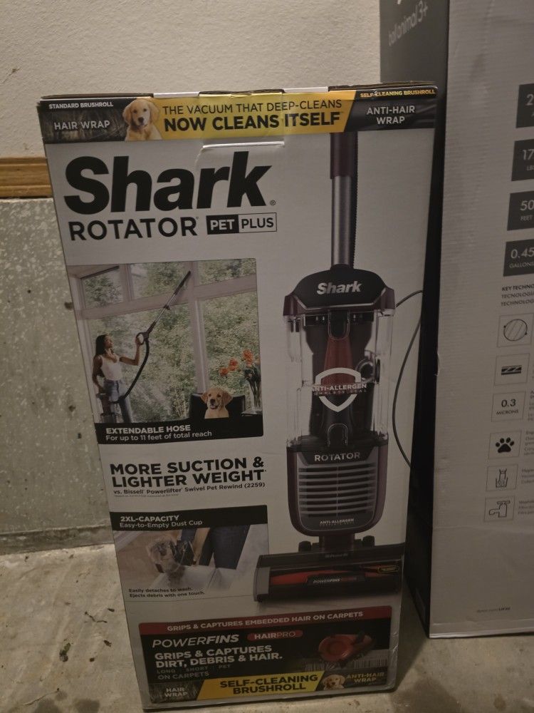 Shark Vacum