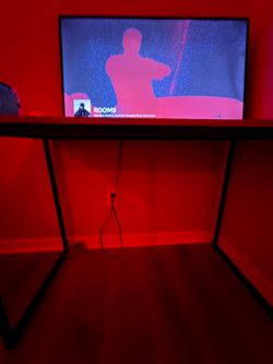 40 in Roku TV