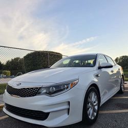 Kia Óptima 2017 Sedán 4D