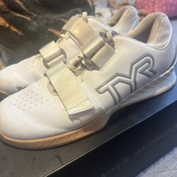 TYR heel weight lifting shoes 