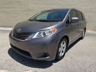 2015 Toyota Sienna