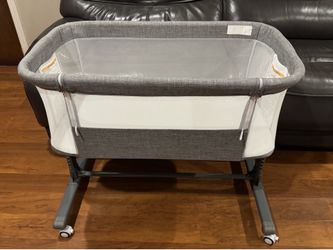 Baby bassinet & chair