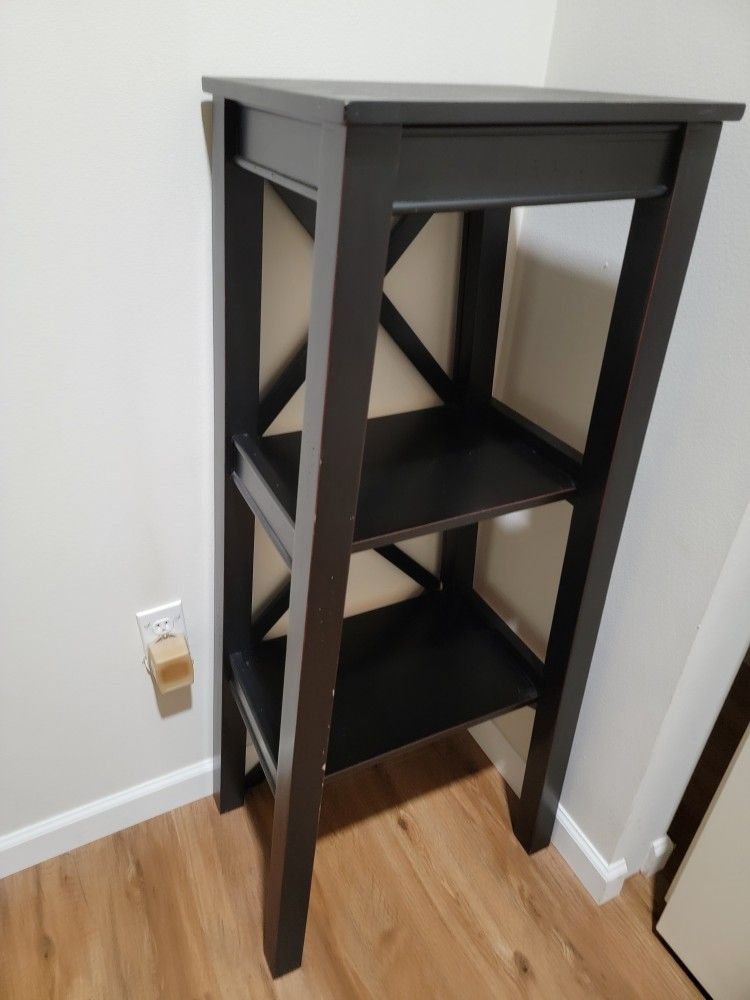 Black Shelf