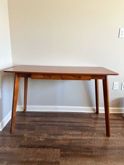 Cherry wood desk w/ drawers