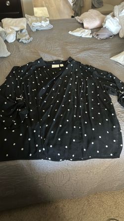 Black with white polka dots wrap