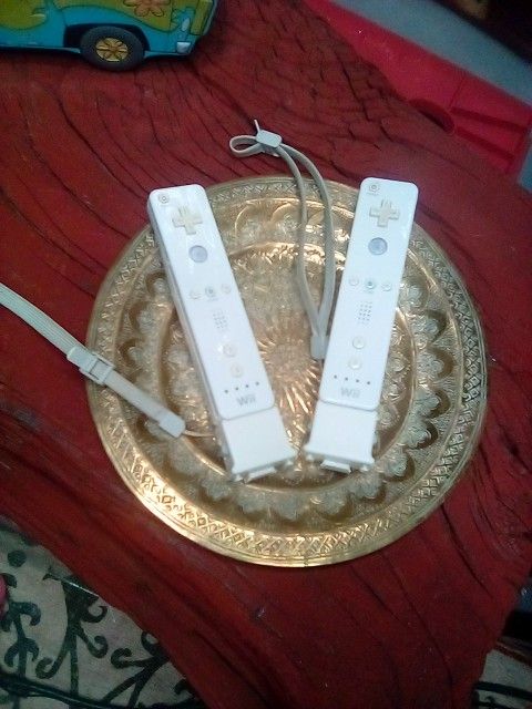 Nintendo Wii Controllers