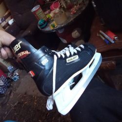 New Pro Buar I've Skates Never Used 100$