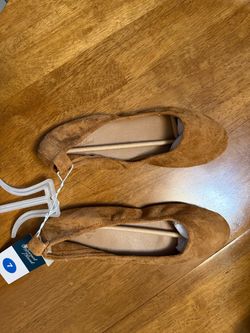 Universal Thread Ballet Flats Size 7