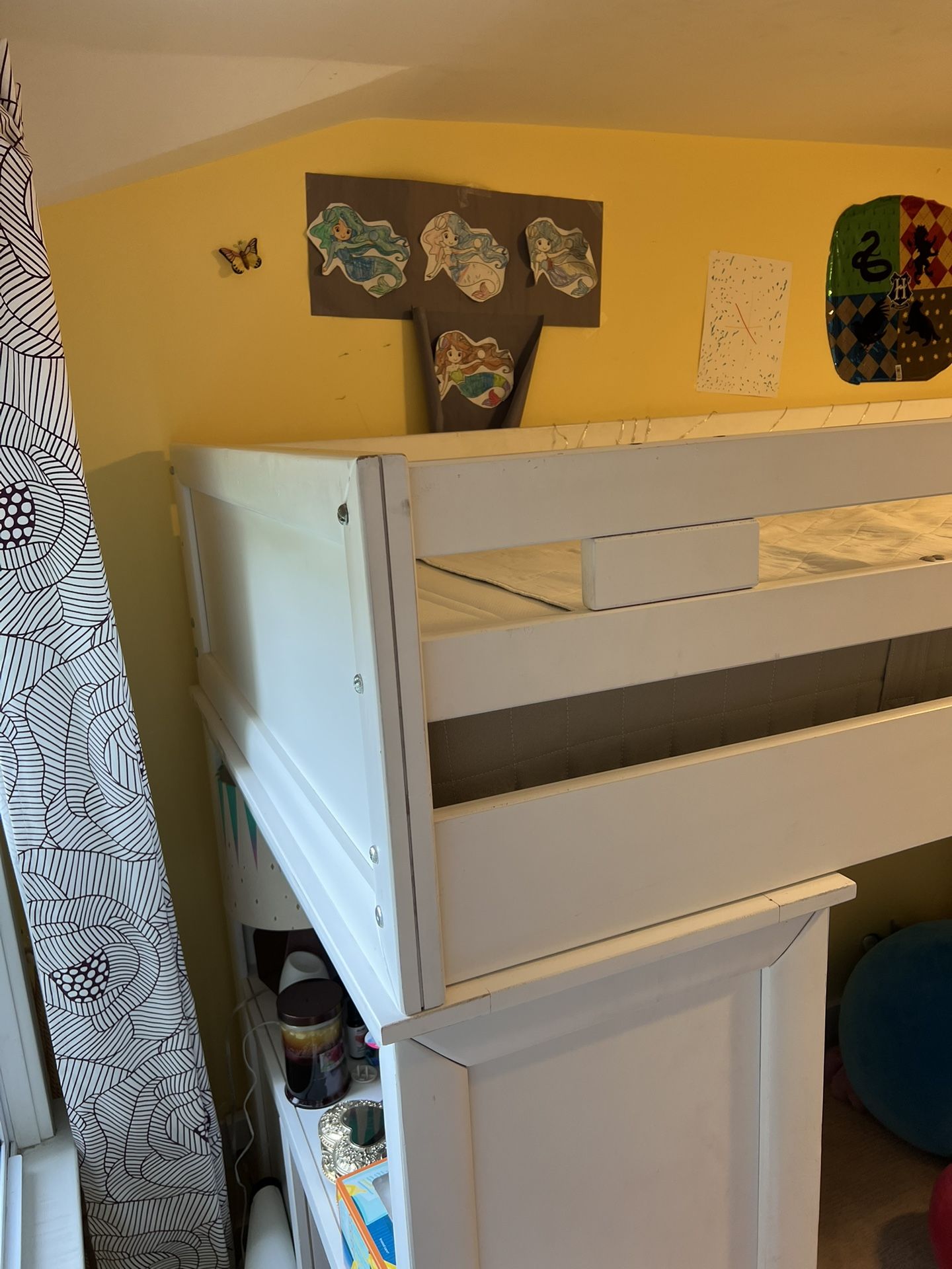 Loft Bed + Twin Mattress 