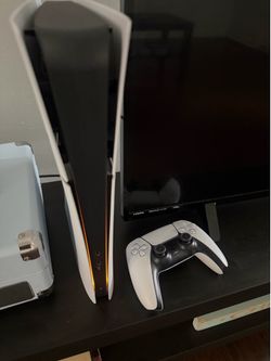 Ps5 disc console w/ remote