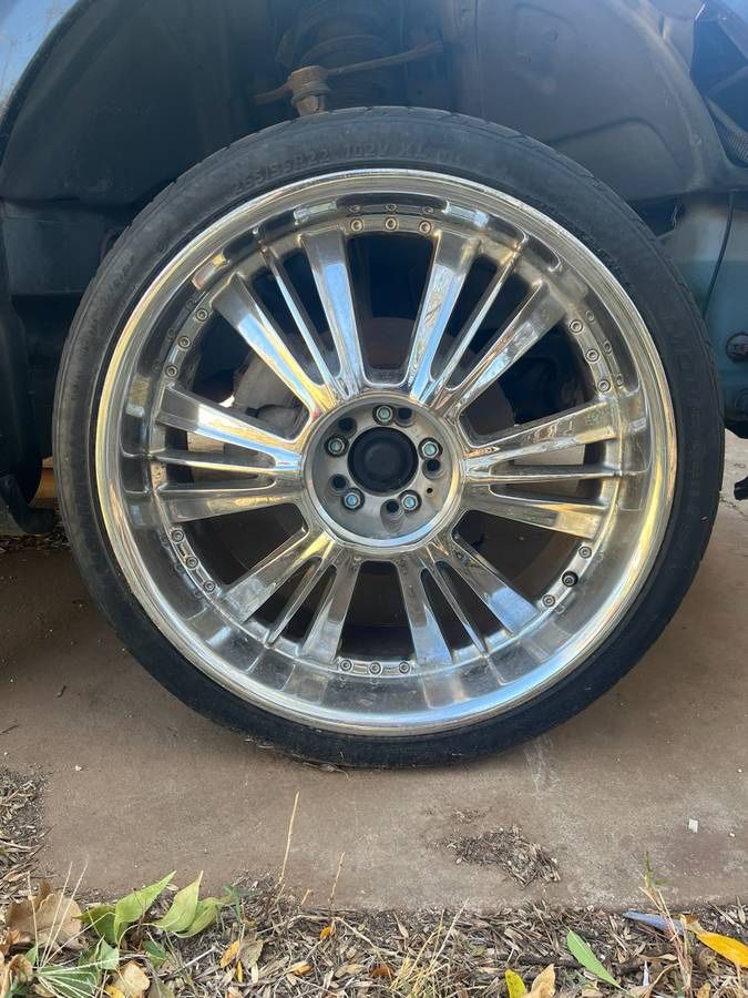 22 Inch Rims 5 Lug 300$ OBO