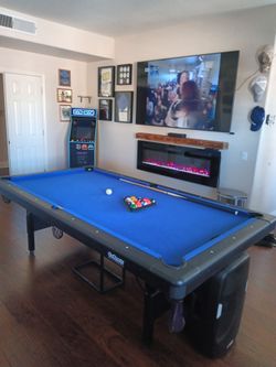 Pool table 8ft.