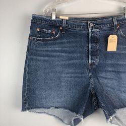 NWT Levi's 501 Jean shorts plus Size 20W for Sale in Smyrna, DE - OfferUp