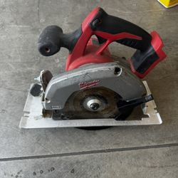 Milwaukee Skilzaw M18