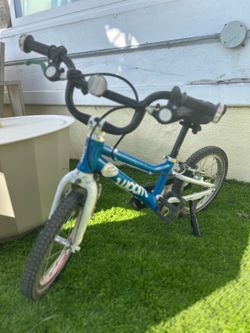 woom 2 Children's Bike – 14” Blue (Great Lightweight Kids Bike!)