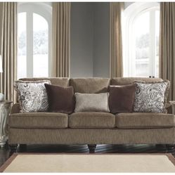 Braemar Sofa 