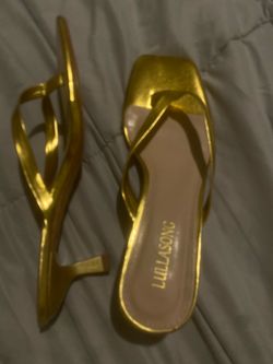 gold kitchen heels