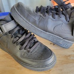 Nike Airforce 1 Mids